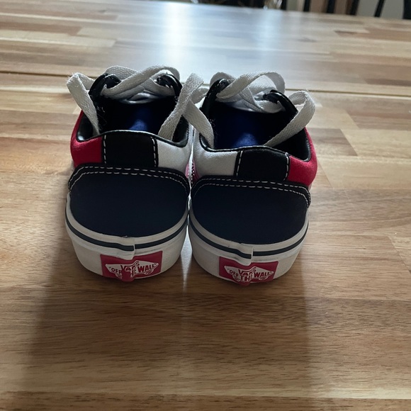 Kids Vans Old Skool size 13. Red/white/blue colorway - Picture 5 of 6